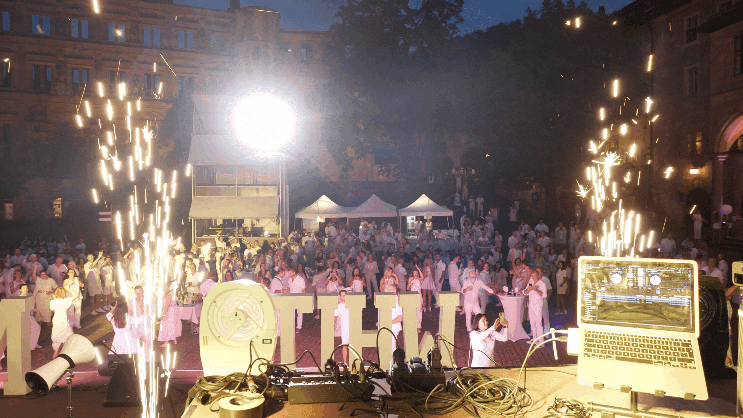 White Night - die Party auf dem Heidelberger Schloss | 23. August 2025 - Image 10