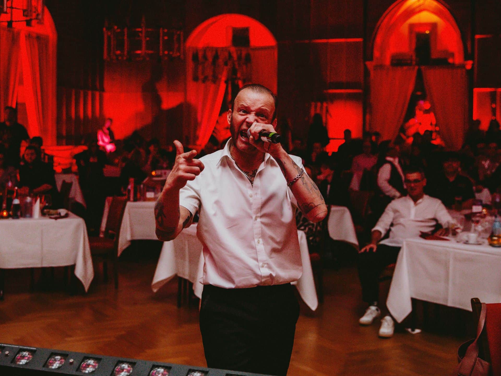 Dirty Deeds ACDC Open Air auf dem Heidelberger Schloss Open Air Concert at the Castle